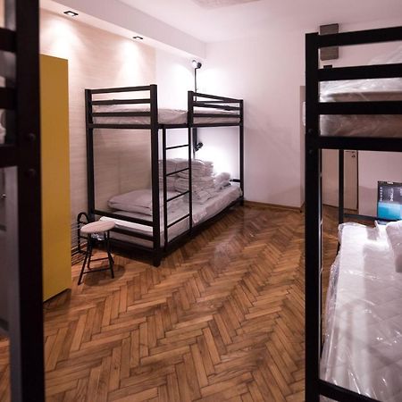 Hostel Evropa Nikšić Exteriér fotografie