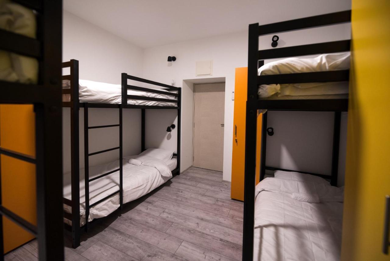 Hostel Evropa Nikšić Exteriér fotografie